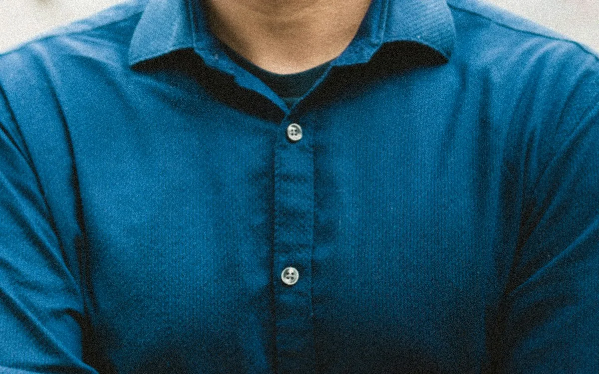 Kemeja Poplin Biru Tua
