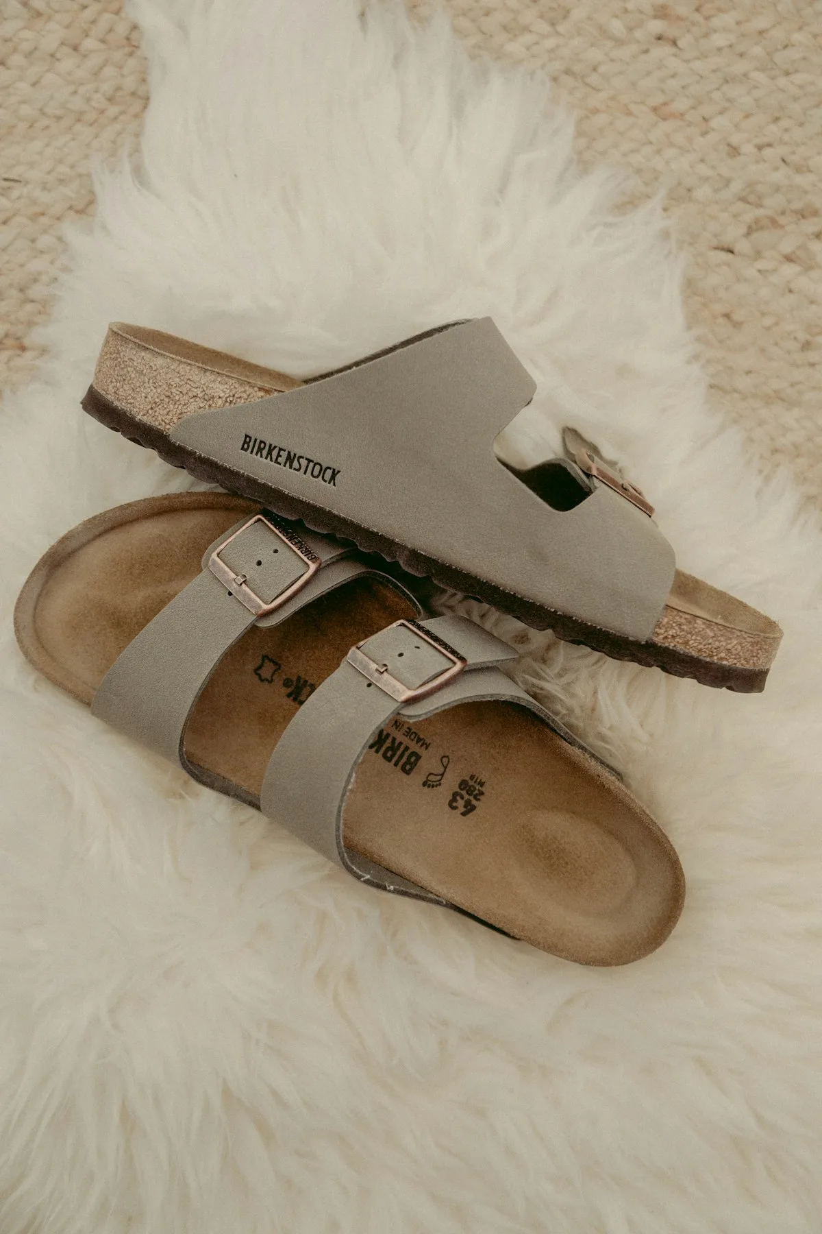 Sandal Dua Strap Suede